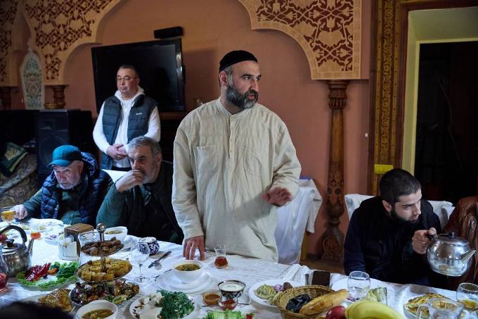 Новини Харкова: Терехов провів іфтар з громадою